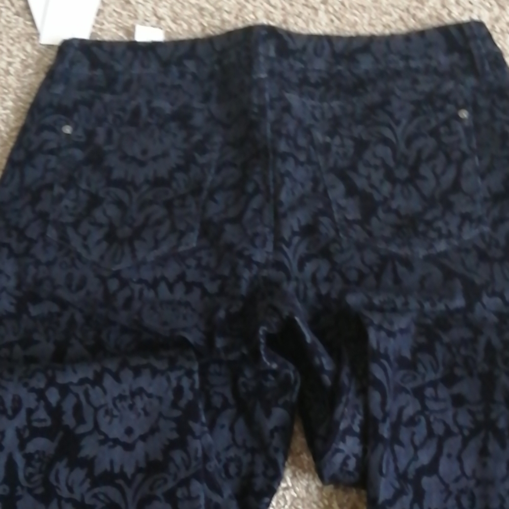 Pants - Picture 4 of 4